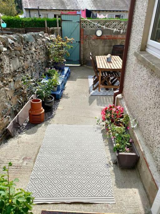 Perfect For Snowdon. Groups, Families+Dogs Welcome Llanberis Ngoại thất bức ảnh