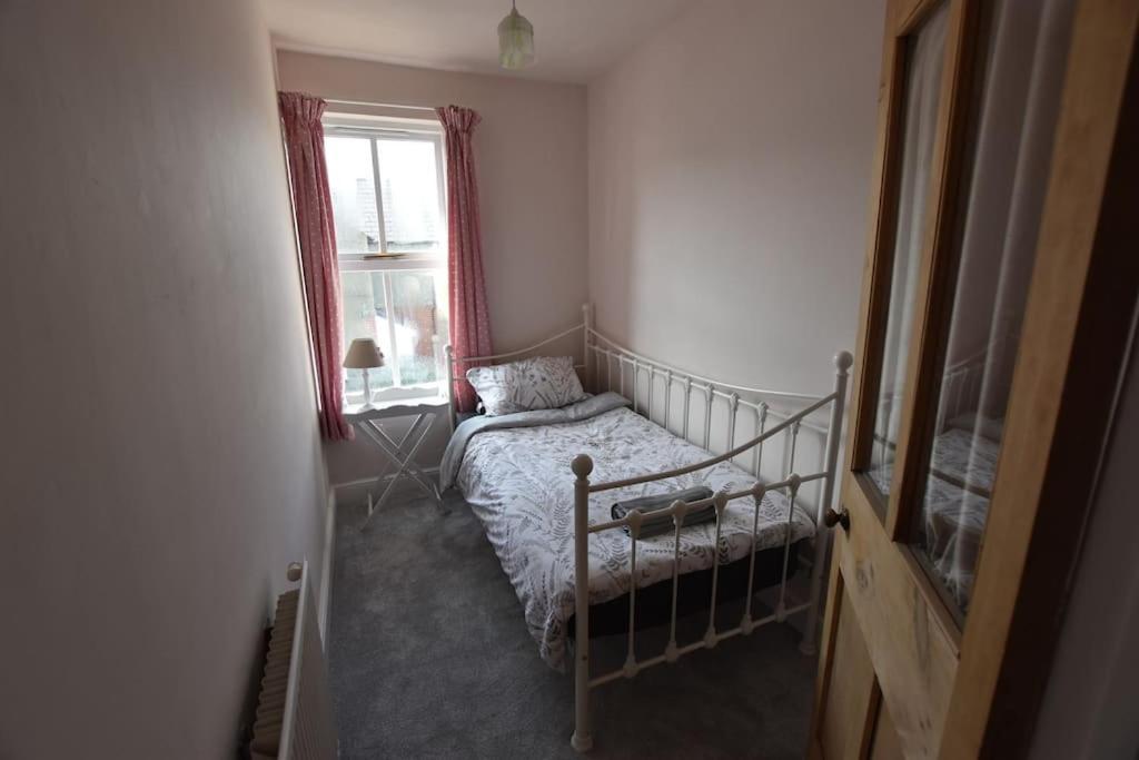 Perfect For Snowdon. Groups, Families+Dogs Welcome Llanberis Ngoại thất bức ảnh