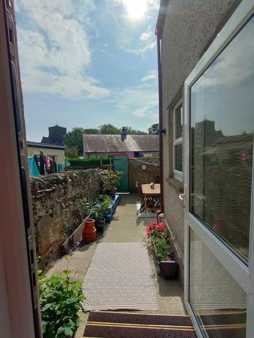 Perfect For Snowdon. Groups, Families+Dogs Welcome Llanberis Ngoại thất bức ảnh