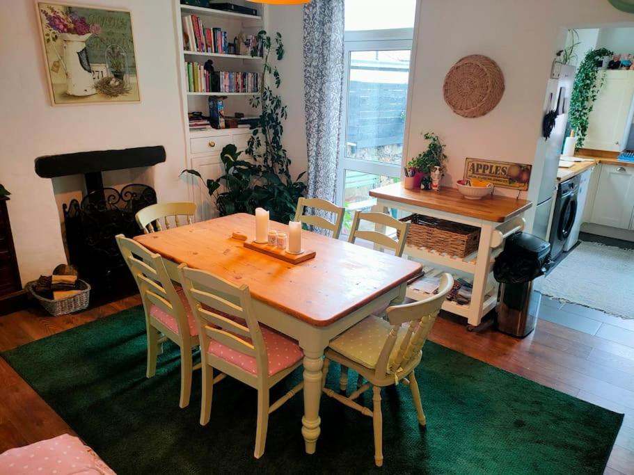 Perfect For Snowdon. Groups, Families+Dogs Welcome Llanberis Ngoại thất bức ảnh