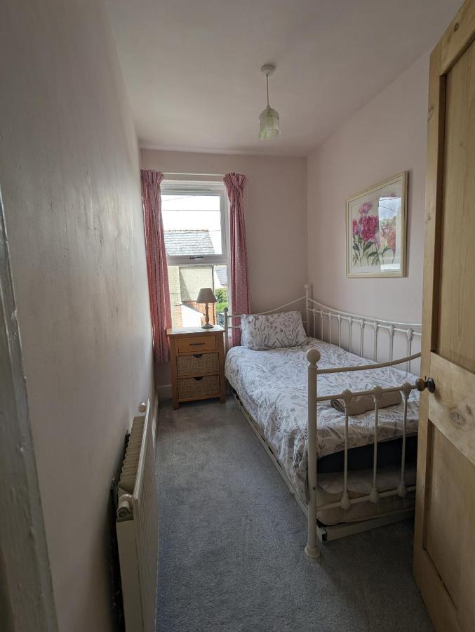 Perfect For Snowdon. Groups, Families+Dogs Welcome Llanberis Ngoại thất bức ảnh